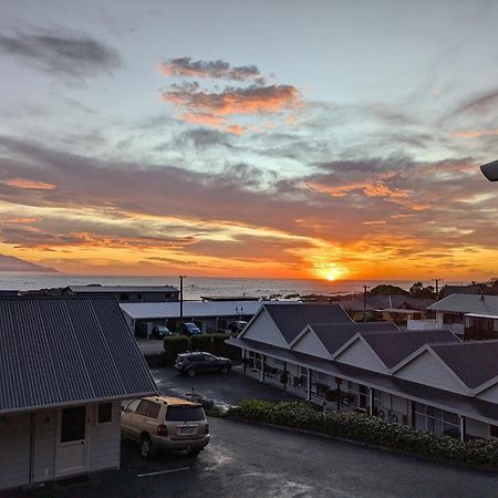 The Peninsula Kaikoura Motel Buitenkant foto