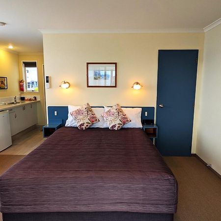 The Peninsula Kaikoura Motel Buitenkant foto