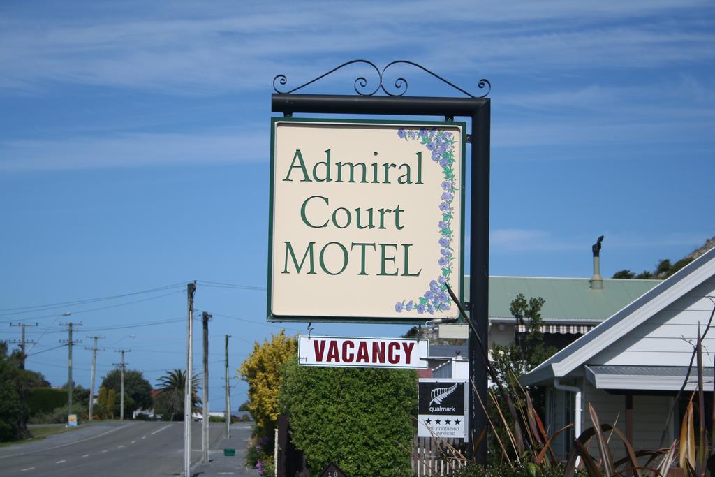The Peninsula Kaikoura Motel Buitenkant foto