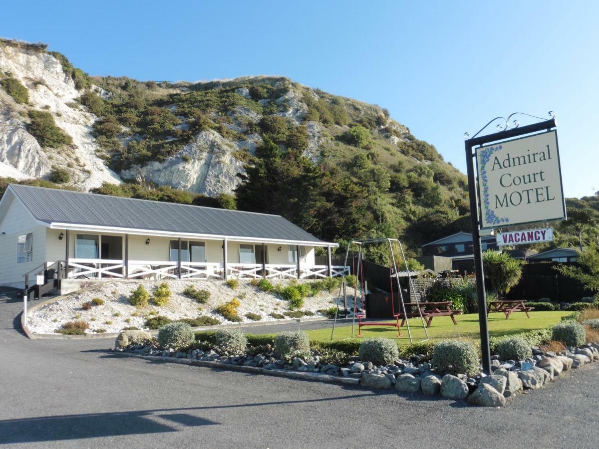 The Peninsula Kaikoura Motel Buitenkant foto