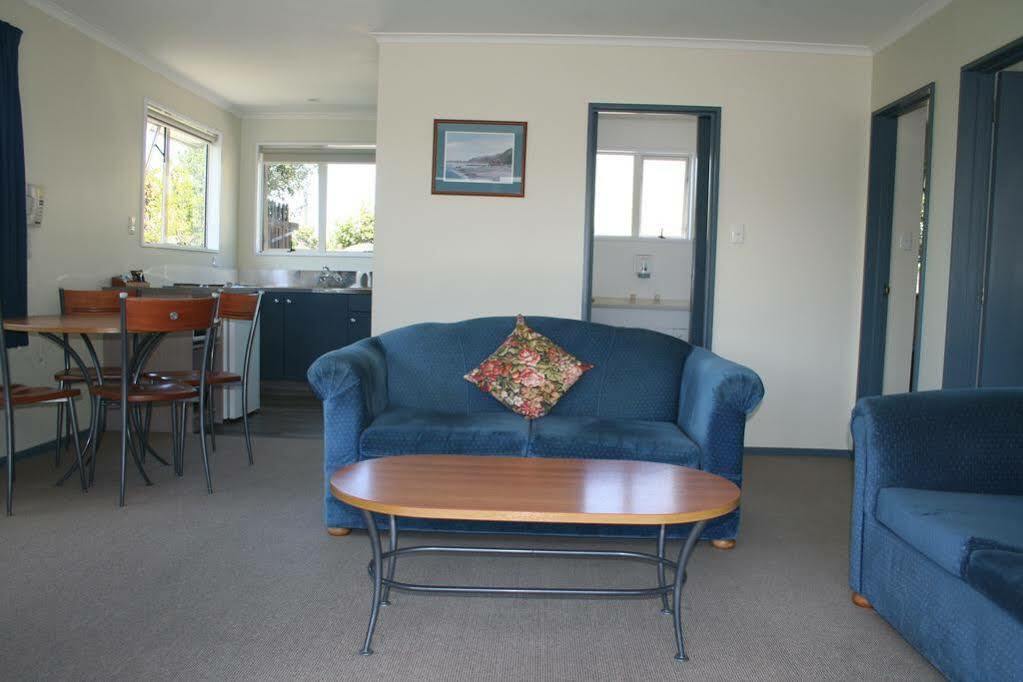 The Peninsula Kaikoura Motel Buitenkant foto